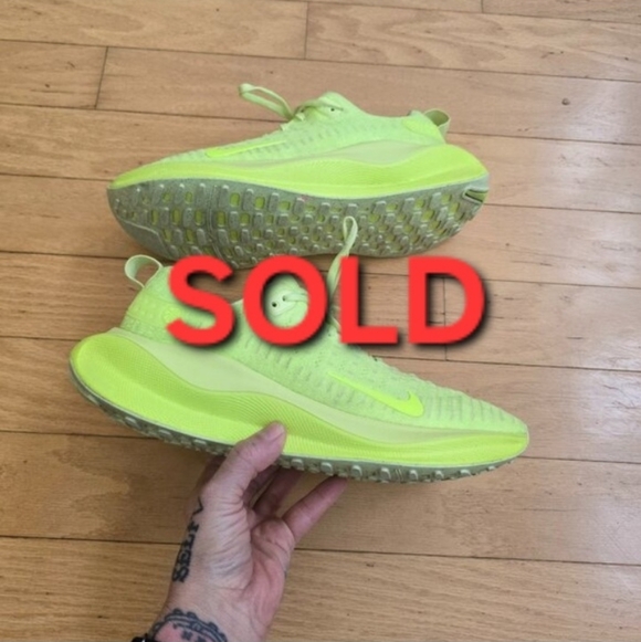 NikeInfinity RN 'Volt Barely Volt' yellow monochrome sneakersMENS 11